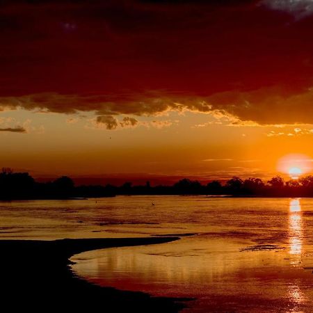 Crescent Lodge Livingstone Buitenkant foto