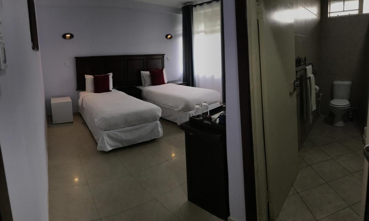 Crescent Lodge Livingstone Buitenkant foto